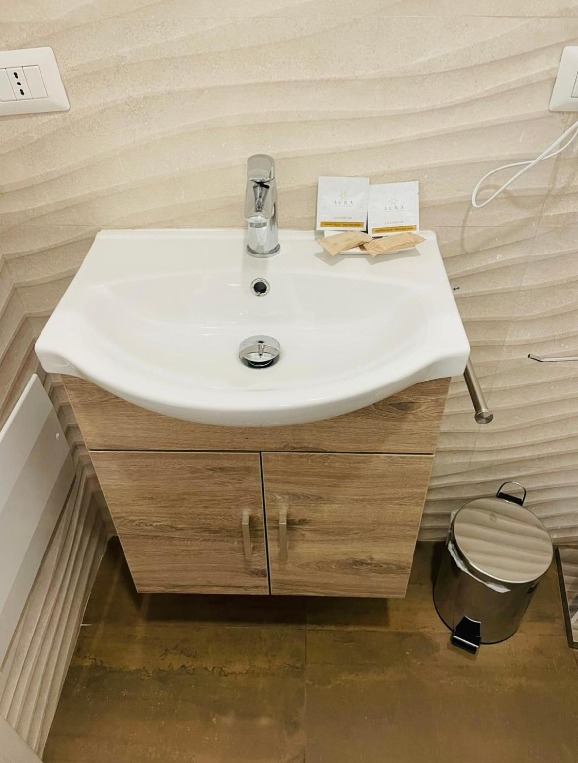 Nerisa Home Неаполь Экстерьер фото