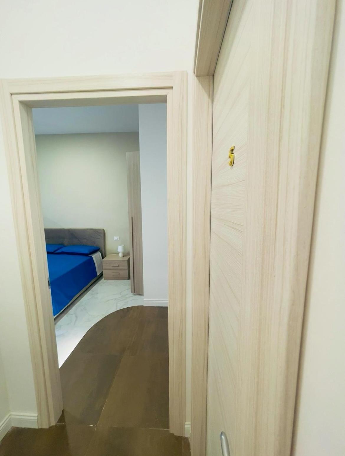 Nerisa Home Неаполь Экстерьер фото