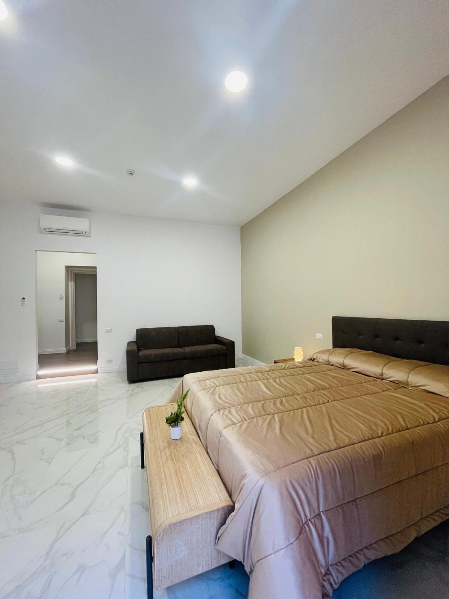 Nerisa Home Неаполь Экстерьер фото