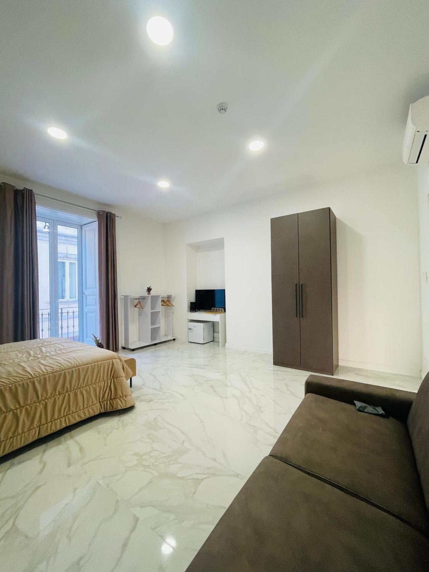 Nerisa Home Неаполь Экстерьер фото