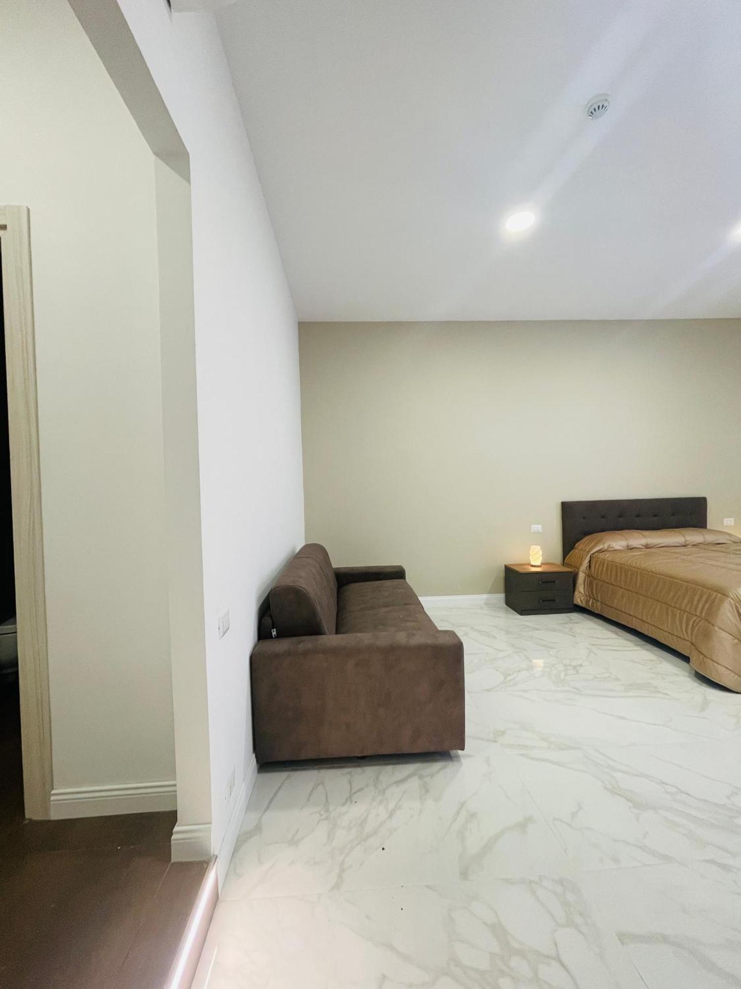 Nerisa Home Неаполь Экстерьер фото
